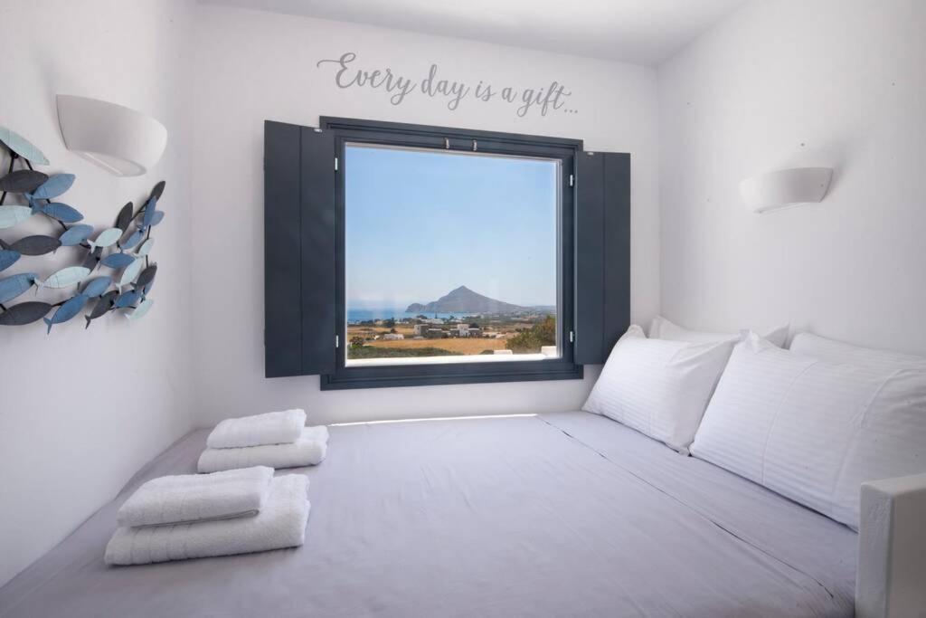 Appartement Sunny Studio W.Breathtaking Naxos Views In Isterni à Isterni  Extérieur photo