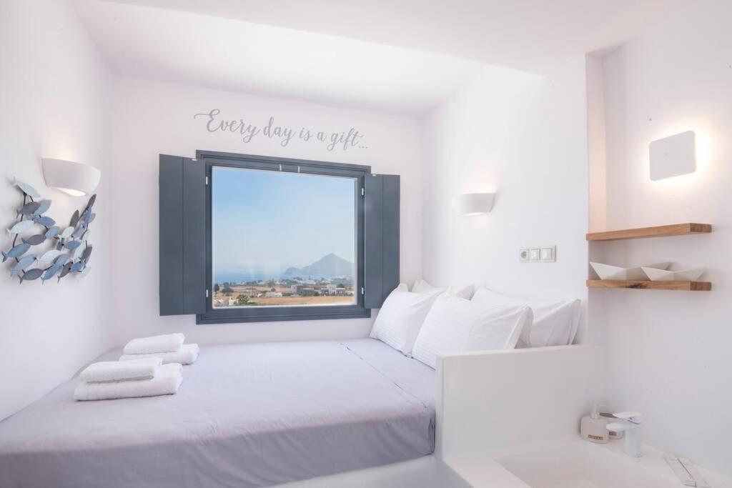 Appartement Sunny Studio W.Breathtaking Naxos Views In Isterni à Isterni  Extérieur photo