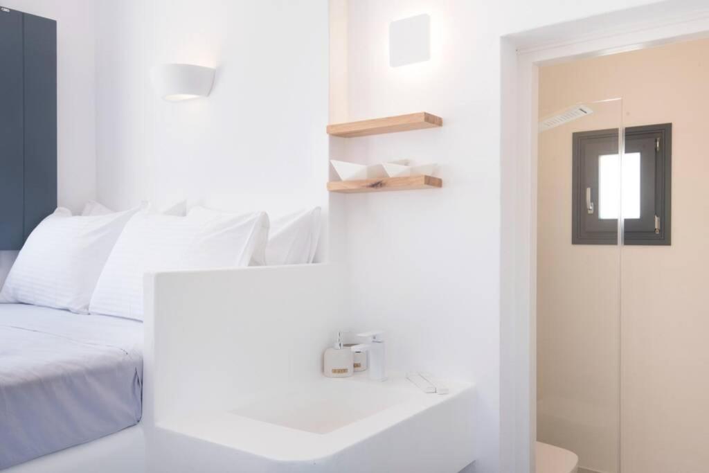 Appartement Sunny Studio W.Breathtaking Naxos Views In Isterni à Isterni  Extérieur photo