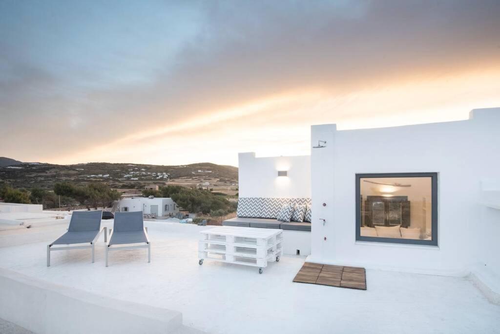 Appartement Sunny Studio W.Breathtaking Naxos Views In Isterni à Isterni  Extérieur photo
