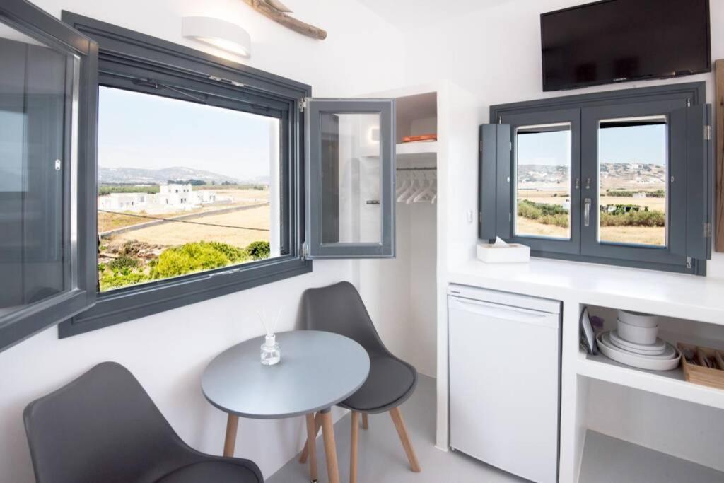 Appartement Sunny Studio W.Breathtaking Naxos Views In Isterni à Isterni  Extérieur photo