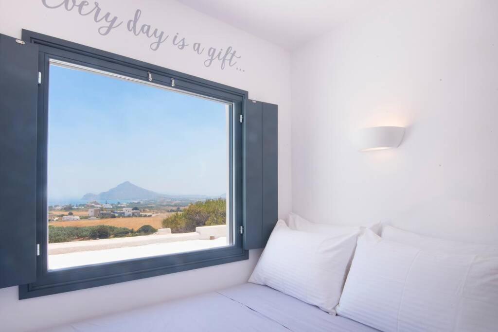 Appartement Sunny Studio W.Breathtaking Naxos Views In Isterni à Isterni  Extérieur photo